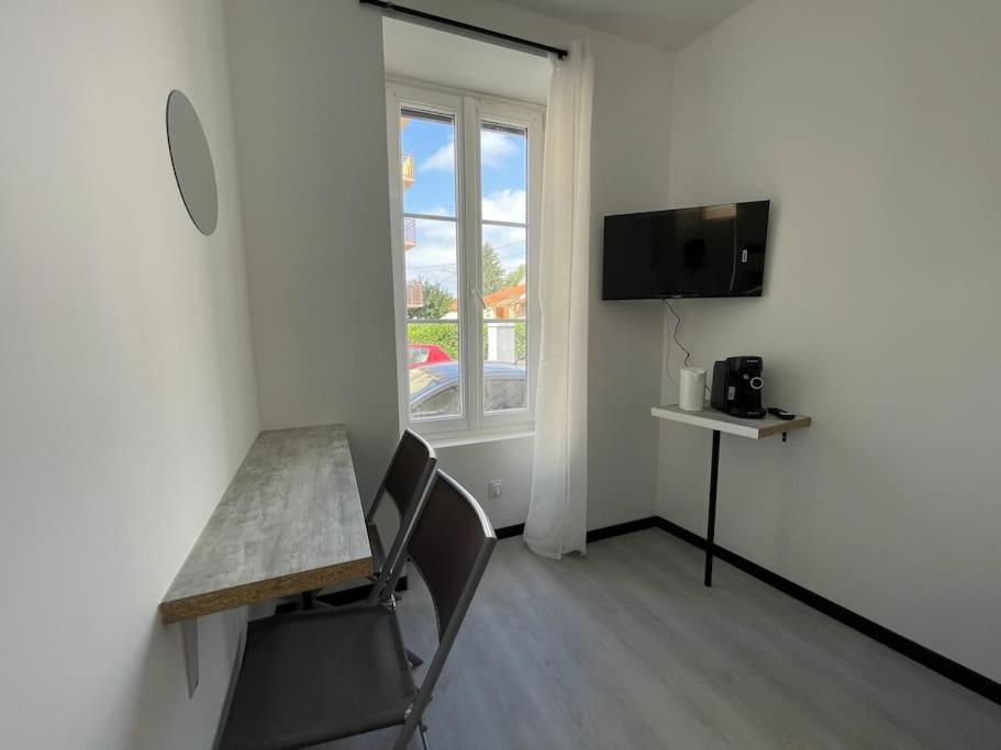 Studio A2 18M2 Cosy 5Minutes Gare Parking Gratuit Rue De La Mure رْوان المظهر الخارجي الصورة