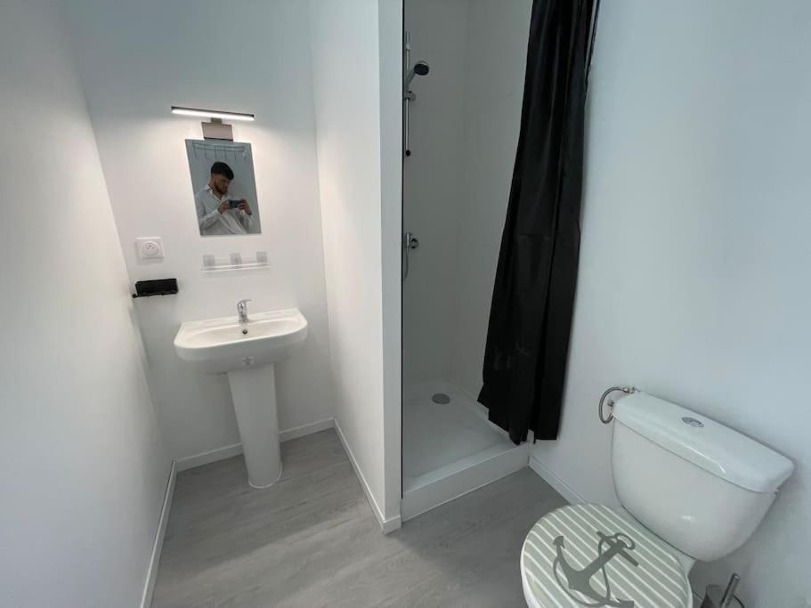 Studio A2 18M2 Cosy 5Minutes Gare Parking Gratuit Rue De La Mure رْوان المظهر الخارجي الصورة